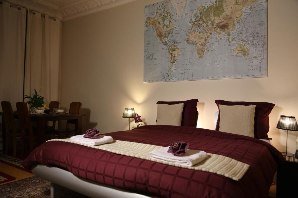 Two Connecting Double Rooms